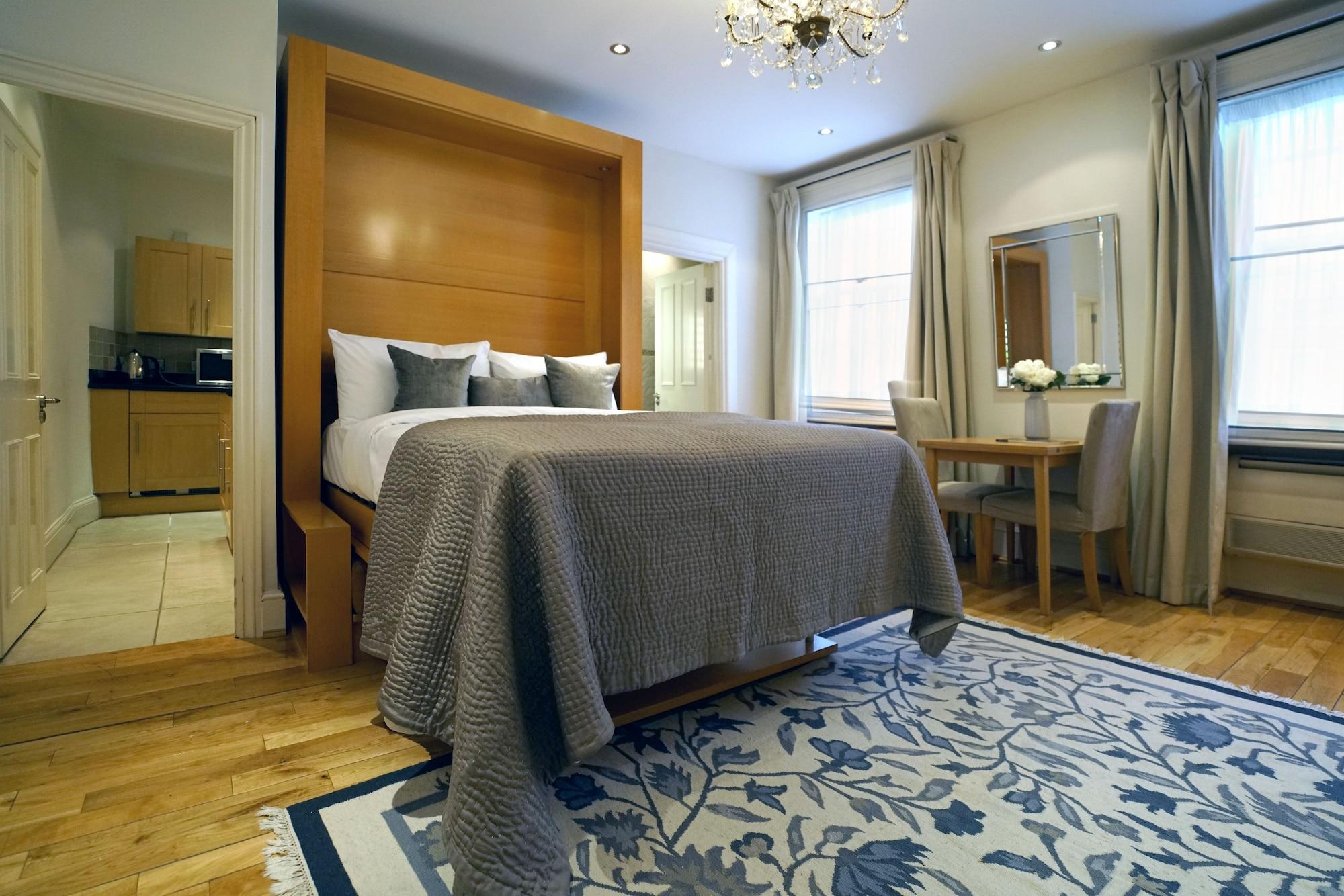 17 Hertford Street London Exterior photo