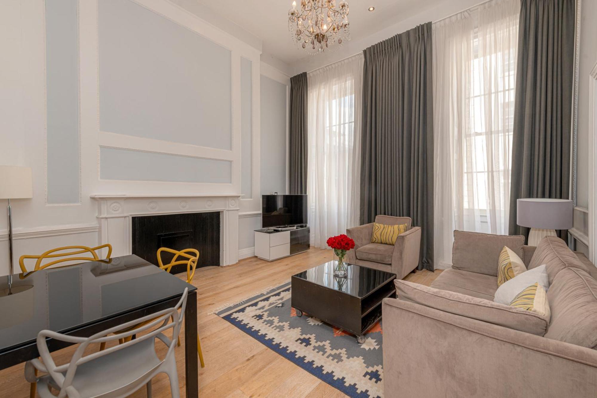 17 Hertford Street London Exterior photo