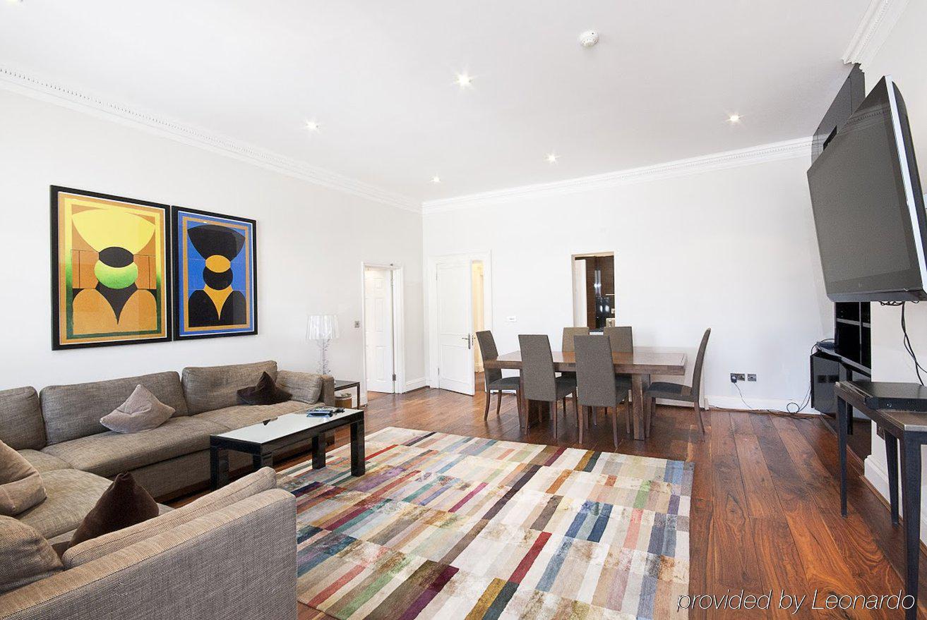 17 Hertford Street London Exterior photo